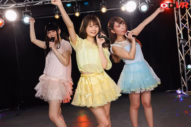 [VR] I Was Consoling Her After The Concert, When She Suddenly Burst Into Tears ... My Childhood Friend Is An Underground Idol Who Embarrassed Herself On Stage By Exposing Her Panties, And Now She's Sobbing While I Fuck Her Ichika Matsumoto gallery