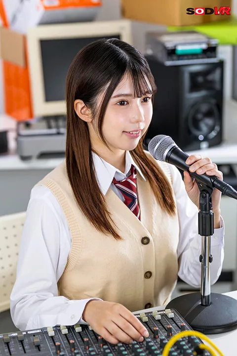 Broadcast Club, Sakura-san. Broadcasting Live At School While Secretly Getting Lewd With A Cute Younger S*****t. Ren Sakura gallery