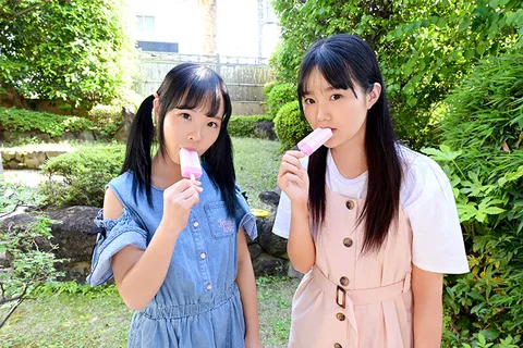 Beautiful Girl with Suntan Scars BEST VR gallery