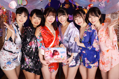 VR] Tourists are talking about it! Inbound sex club "OMOTENASHI" - The petal spinning and nude sex with a tacit approval! The live performance of pulling out and fucking all over the place! gallery