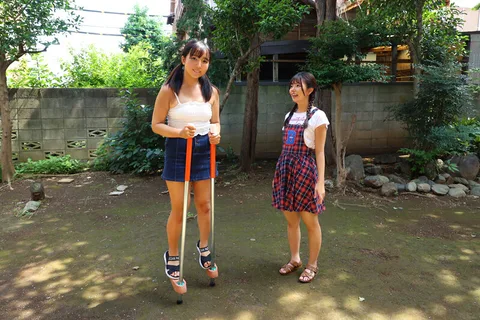 Tanning Niece Sisters VR6 Yuka Ichii Misane gallery