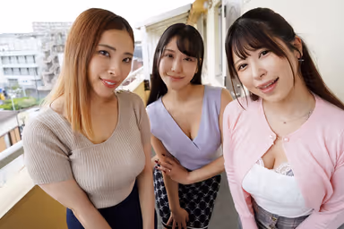 VR] Big Tits Group Lover's Wife - Sex Hungry Carnivorous Wife Spreading in an Apartment Complex gallery