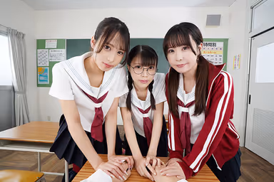 【VR】都会から田舎に転校した僕はクラスの女子からモテモテだった件 gallery