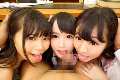 【VR】憧れの声優プロデューサーになった僕。主役欲しさに僕を取り合う3人の新人声優にトリプルバイノーラルで囁かれチ○ポの乾く暇もなく連続射精！ gallery