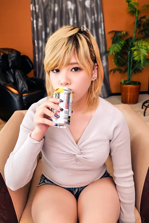 #P Duty A Tokyo Girl Who's Hunting For Sugar Daddies 002 I Want To Get The Slut Treatment From A Voluptuous Big Tits Gal Bitch With A Big Ass Until My Balls Go Bone Dry Natsume Natsume Maki gallery