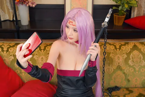 Colossal Tits Cosplayer Girlfriend For Amateur Photo Shoot And Offline Meetup For Sex - Honoka. Honoka Tsujii gallery