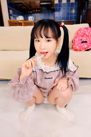 [VR] You're So Stupid! The Day I Was Utterly Defeated By My Bratty Cousin, Lala-chan. Lala Kudo gallery