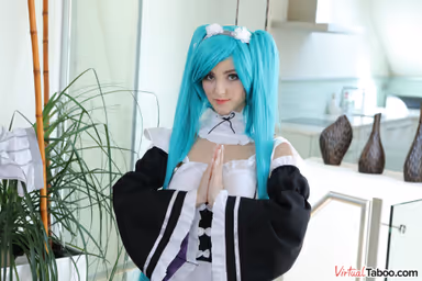 Cosplay All The Way: Sis Gets A Creampie gallery