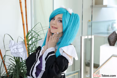 Cosplay All The Way: Sis Gets A Creampie gallery