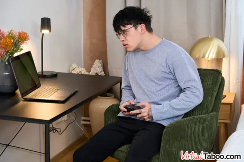 Gamer Gets Pussy gallery