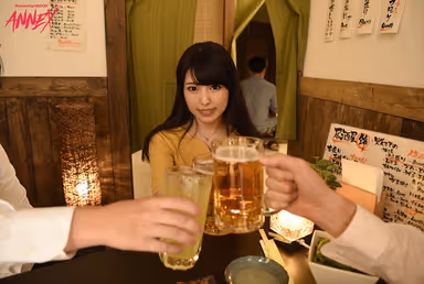 [VR] You Could Get Banned From The Bar If You're Caught!? Intimate, Adulterous Sex With A Hot Subordinate Who Gets Horny When D***k, In A Private Room At An Izakaya. Shiori Kuraki gallery