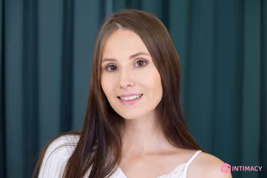 VRI 011 - Close-Up Beauty gallery