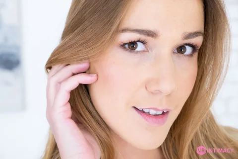 VRI 013 - Naughty Beauty gallery