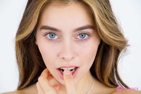 VRI 022 - Simply Sexy gallery