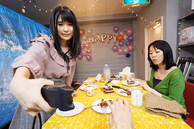 [VR] Mother-daughter Complicit Wedding: Satori Fujinami gallery