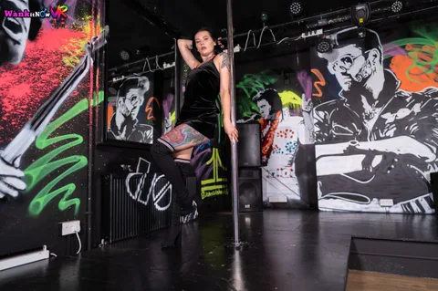 Bonding Experience gallery