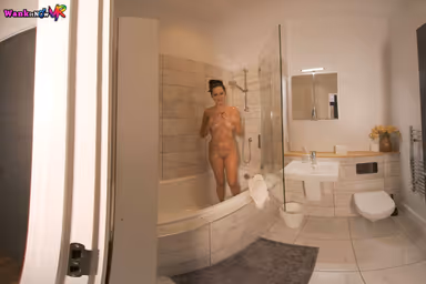 Soap Up And Wank For Me gallery
